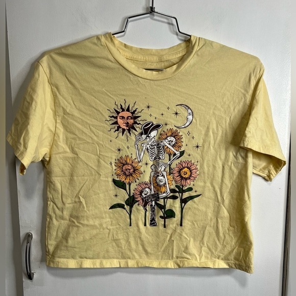 Homegirl Society Cowboy Skeleton Graphic Tee - Picture 1 of 3